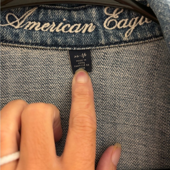 American eagle Jean jacket - Picture 2 of 2